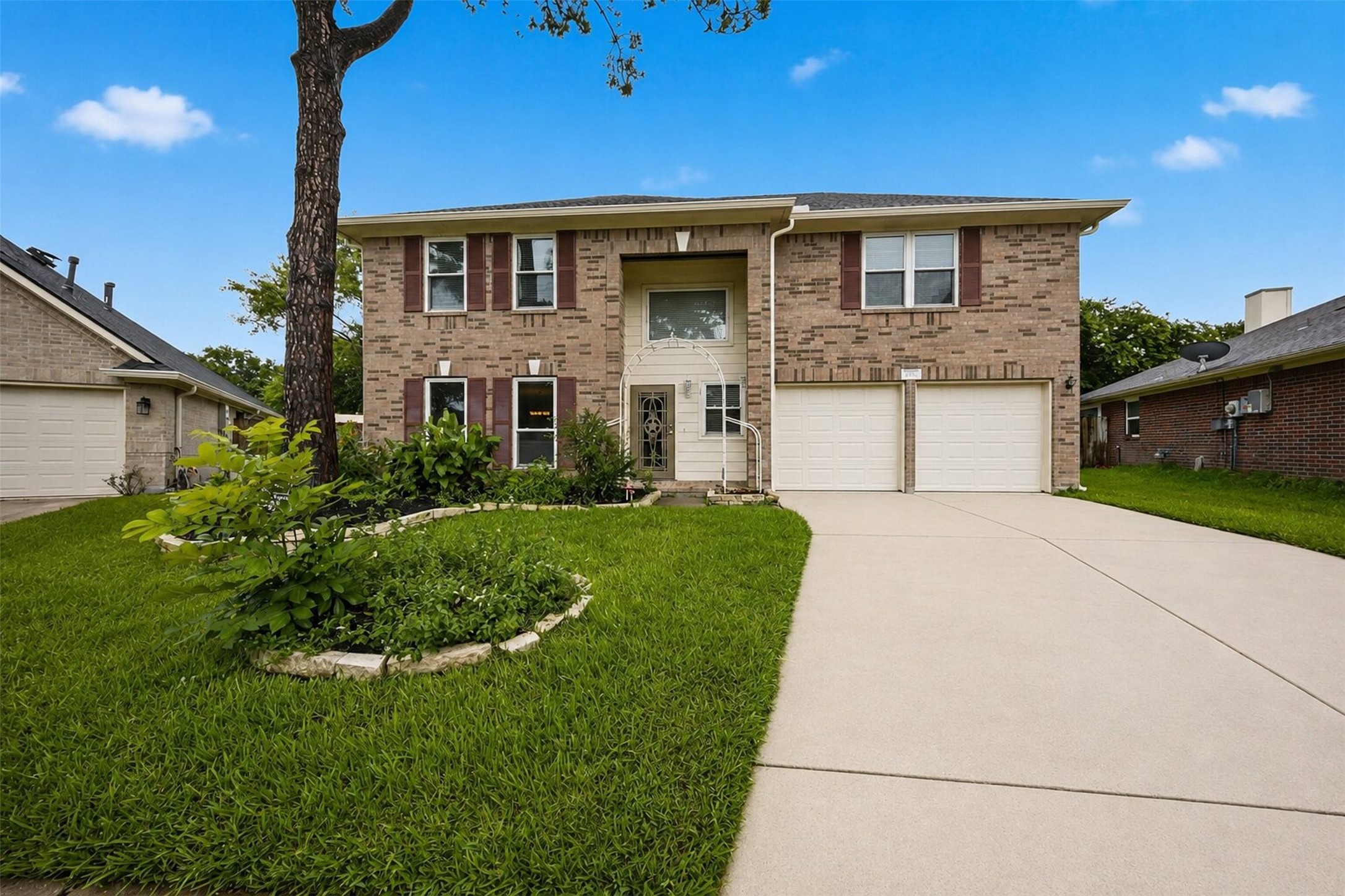 Listing photo 1