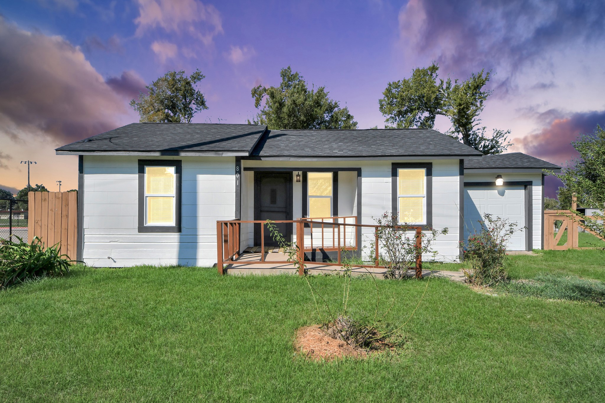 Listing photo 1
