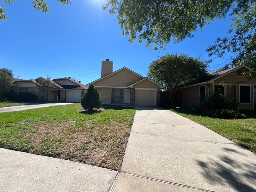 9311 Crescent Moon Drive