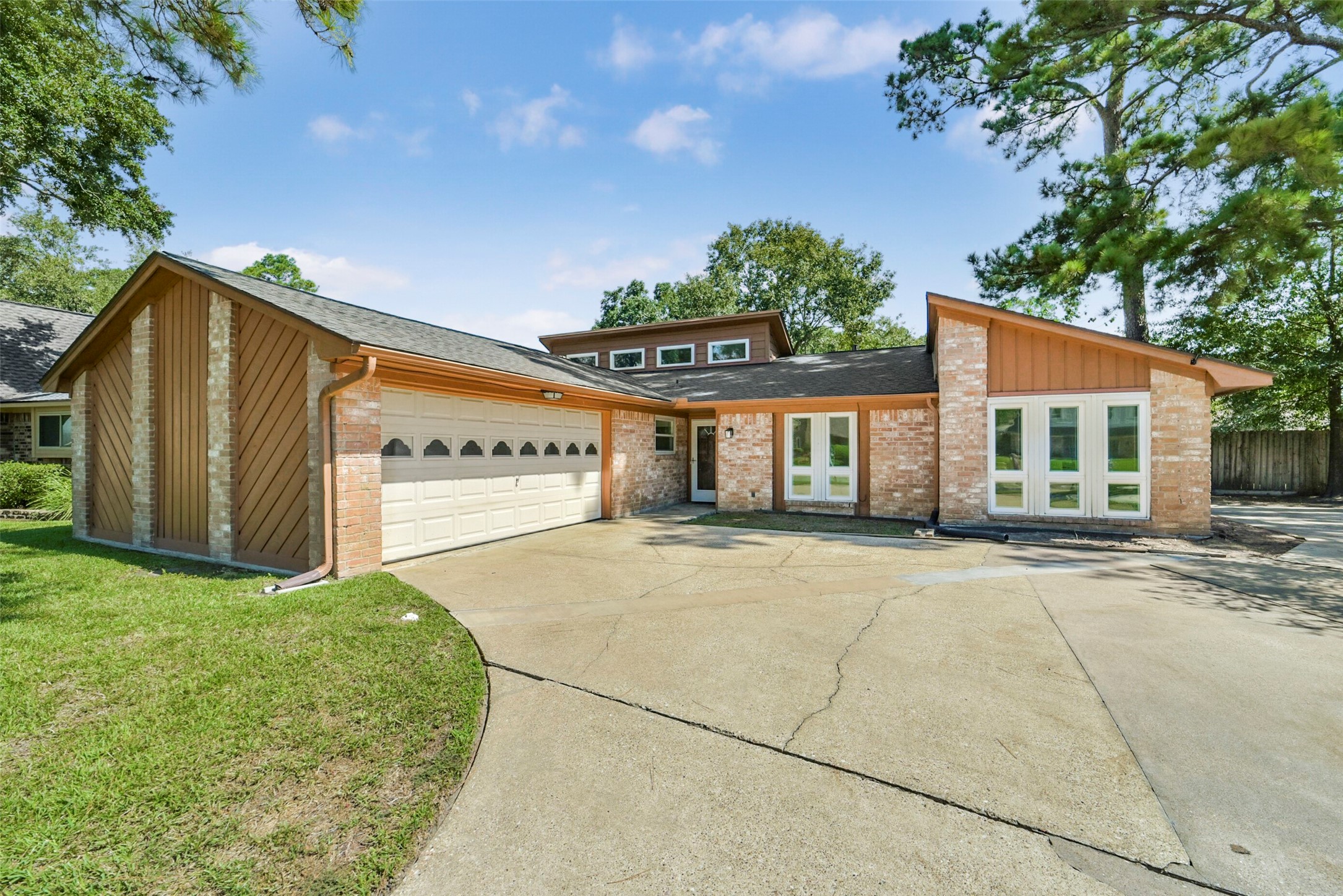 7506 N Hollow Circle