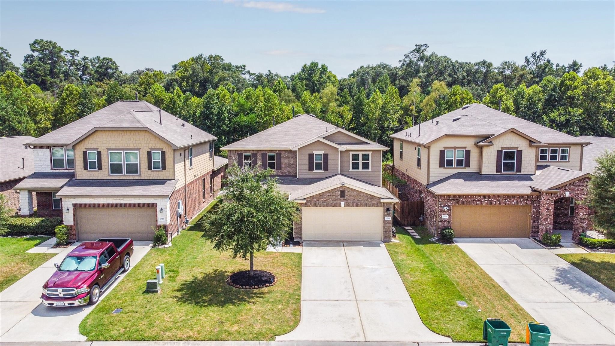 2719 Crosshaven Way
