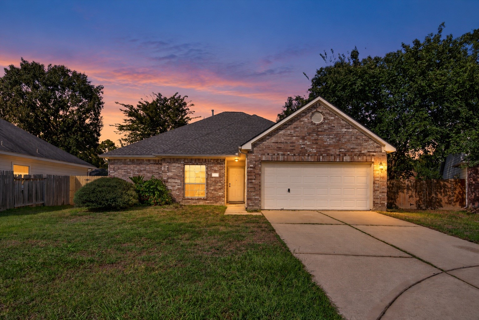 3406 N Daniel Oak Circle