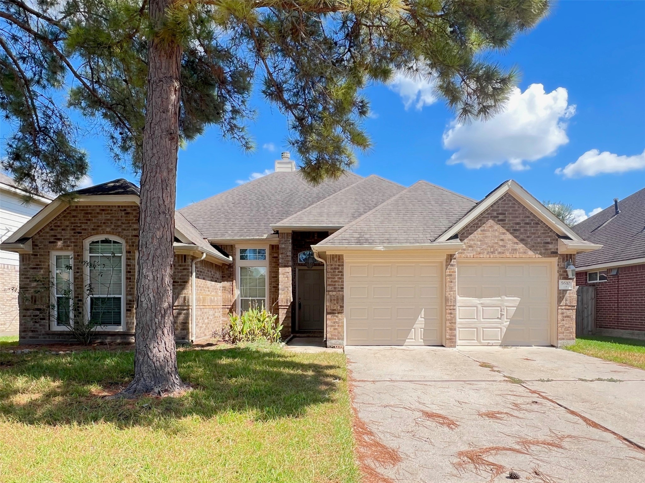 5610 Dunbrook Park Lane
