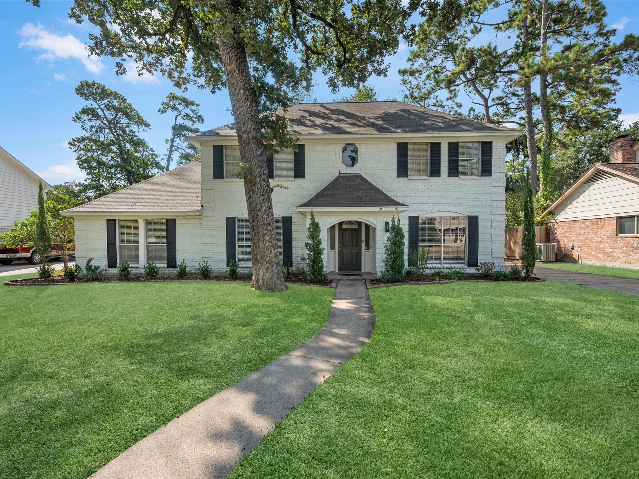 711 Lodgehill Lane