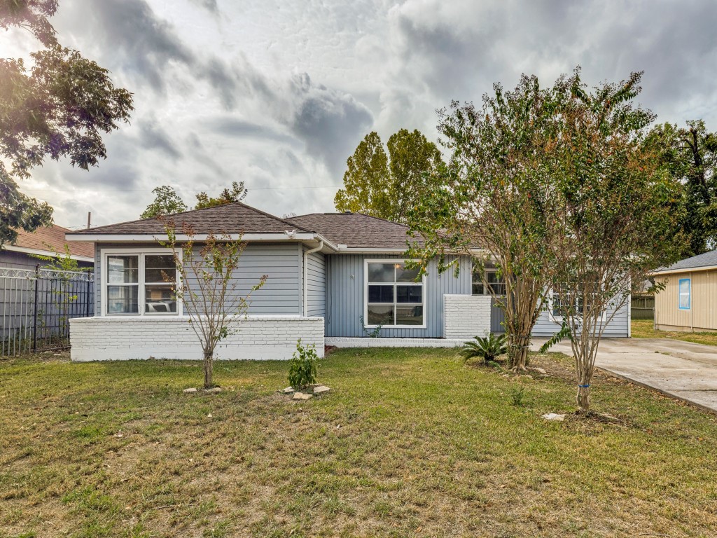 3302 Chestershire Drive