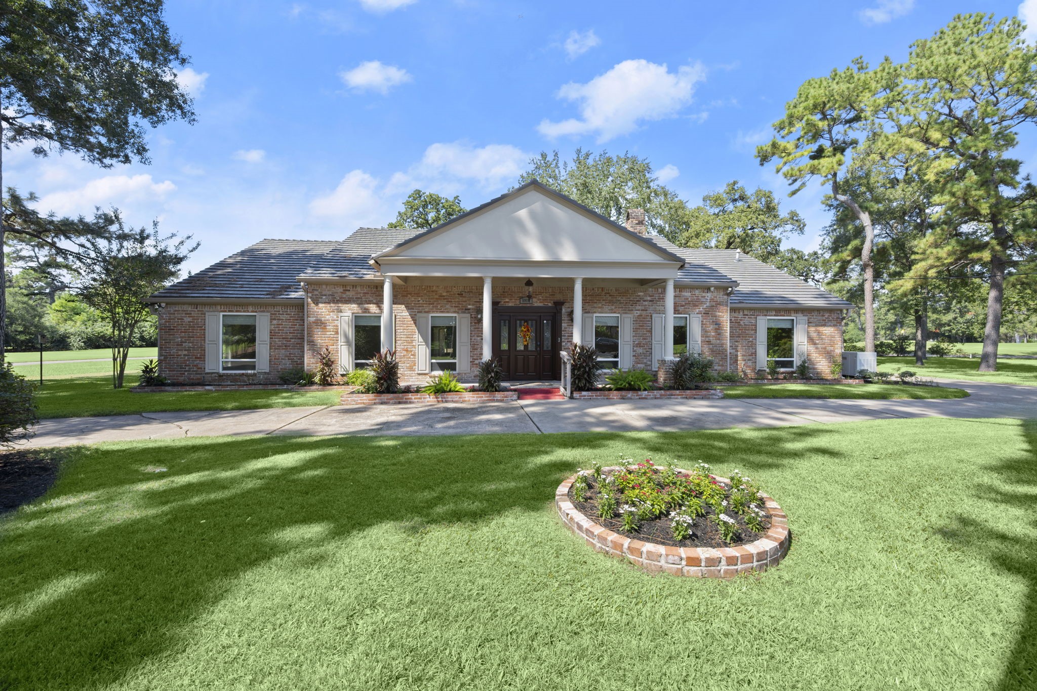 5918 Southern Hills Drive