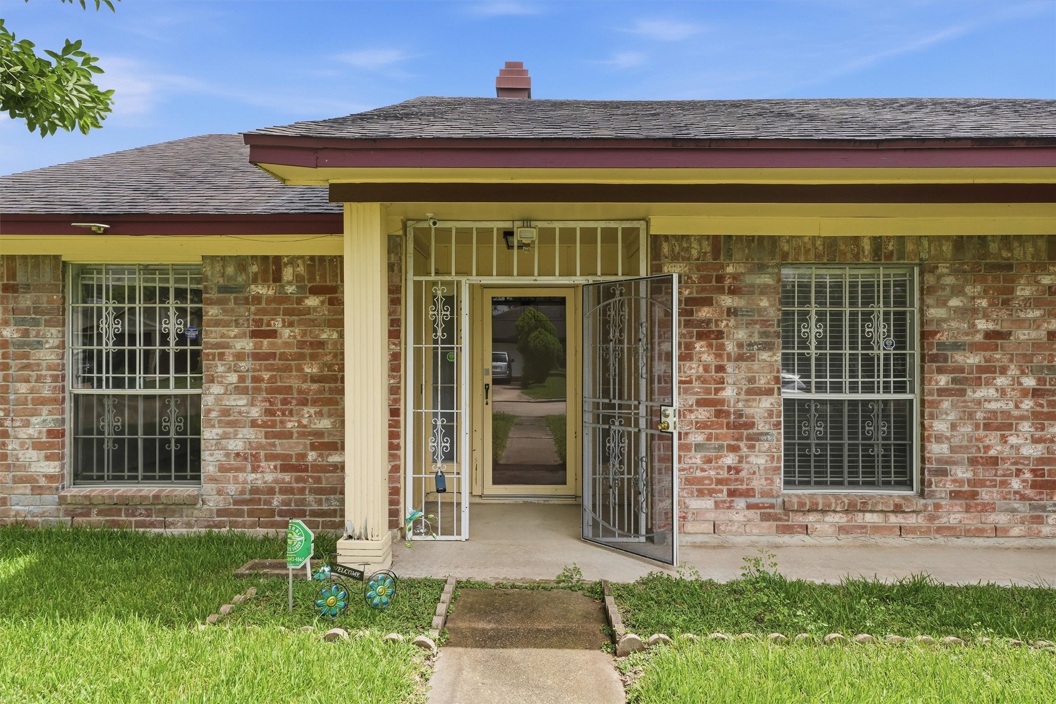 Listing photo 4