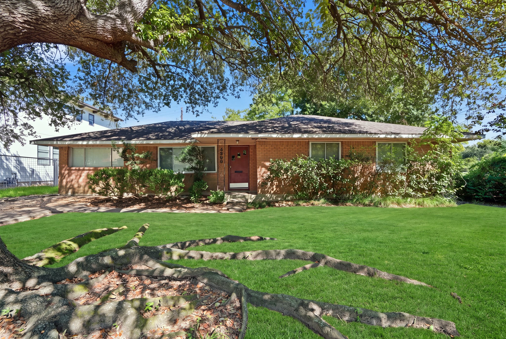 4300 Compton Circle