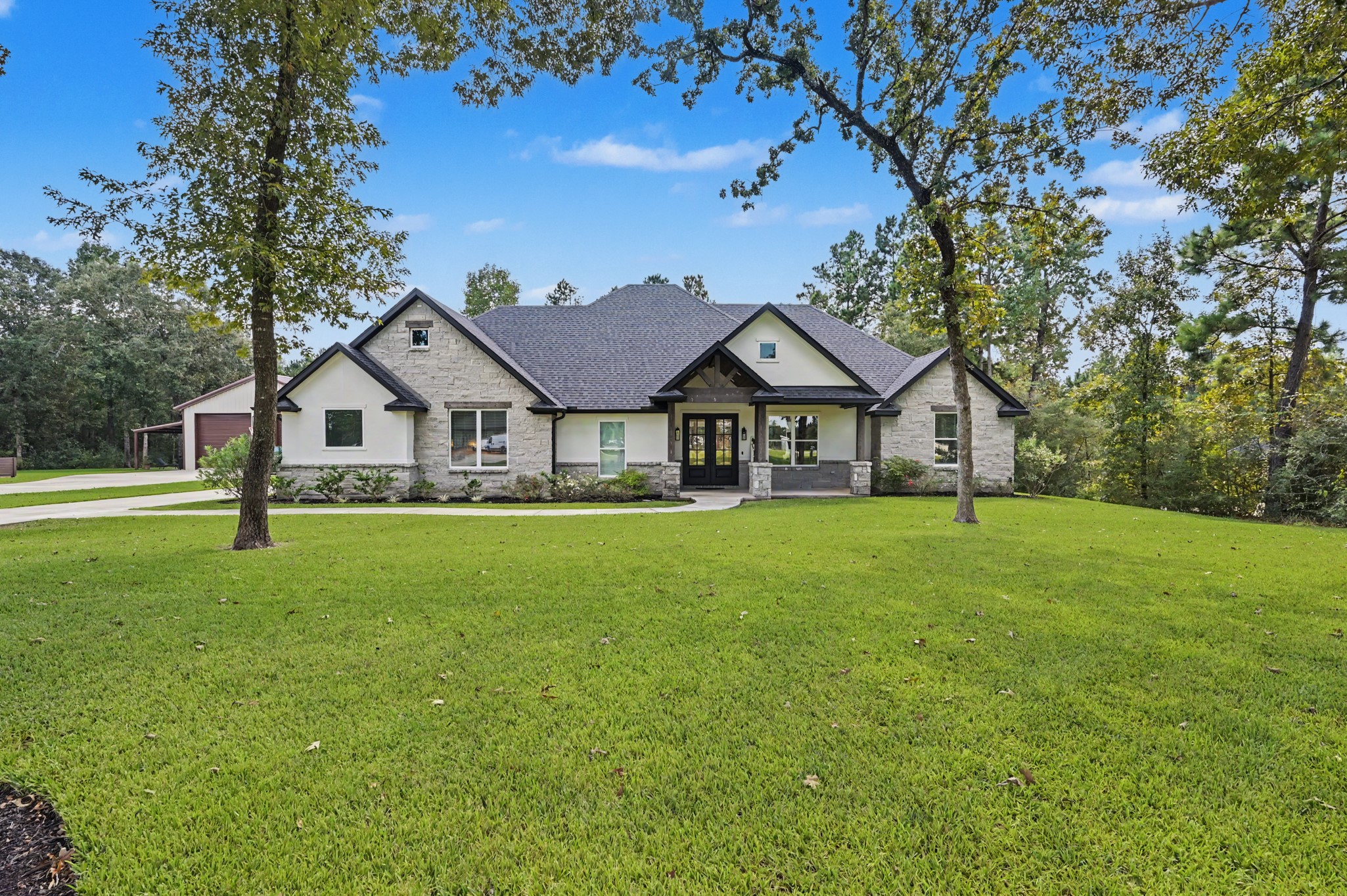 7093 Texas Trace