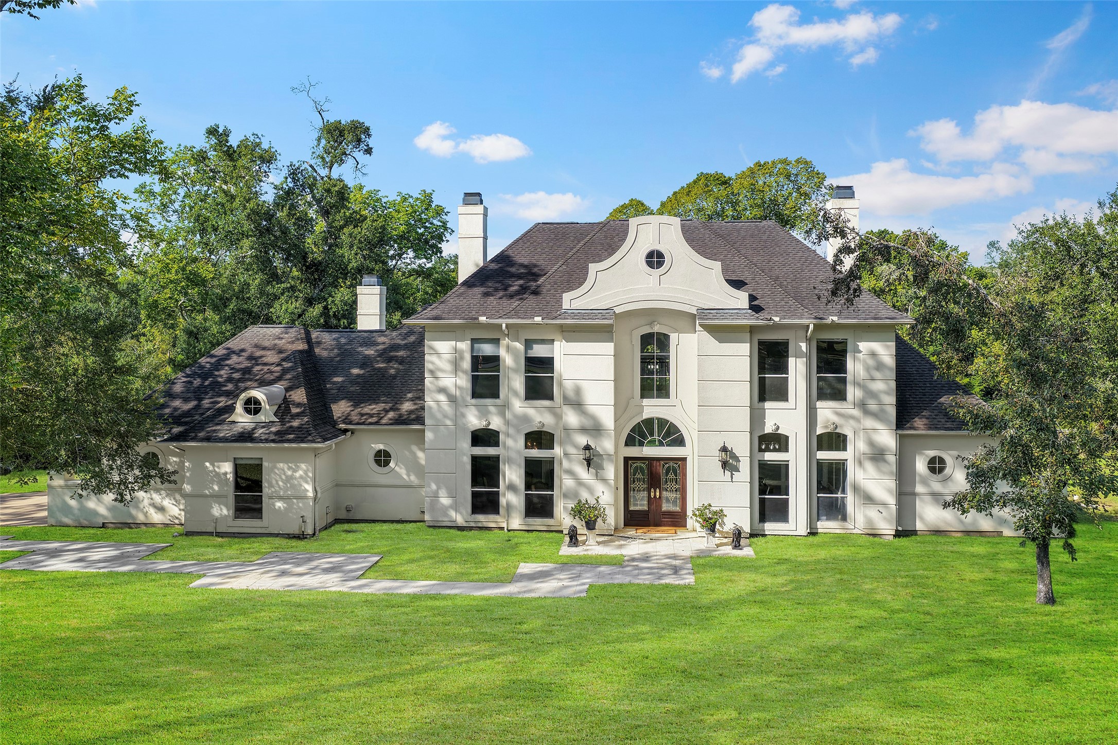 221 Heritage Trail