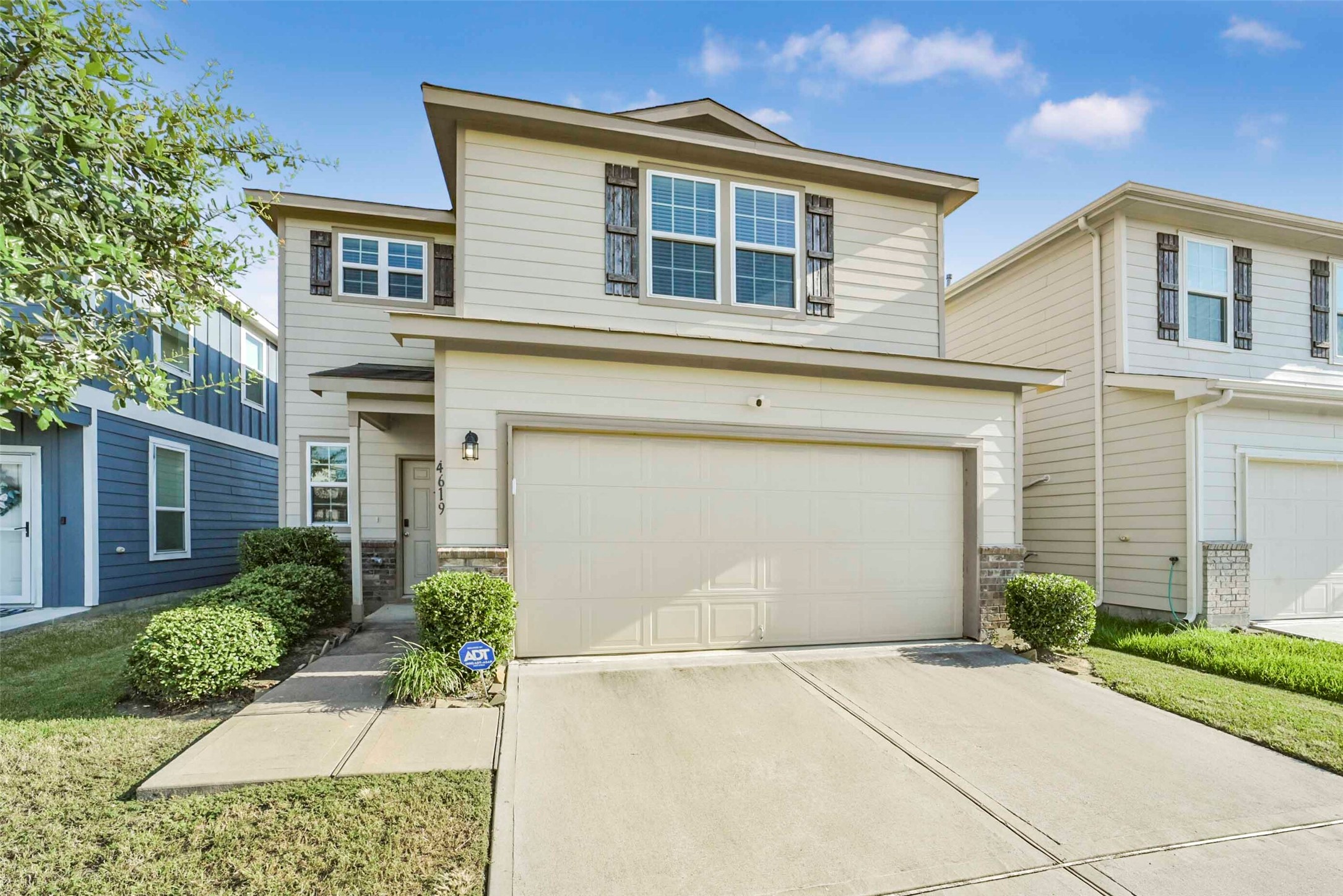 4619 Prairie Chase Drive