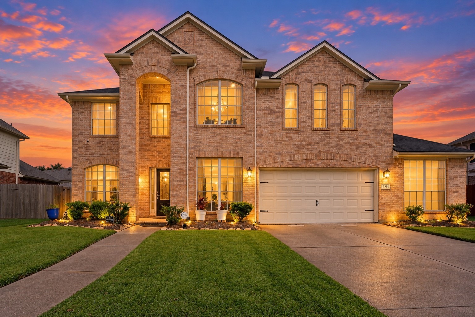 5504 Park Thicket Lane