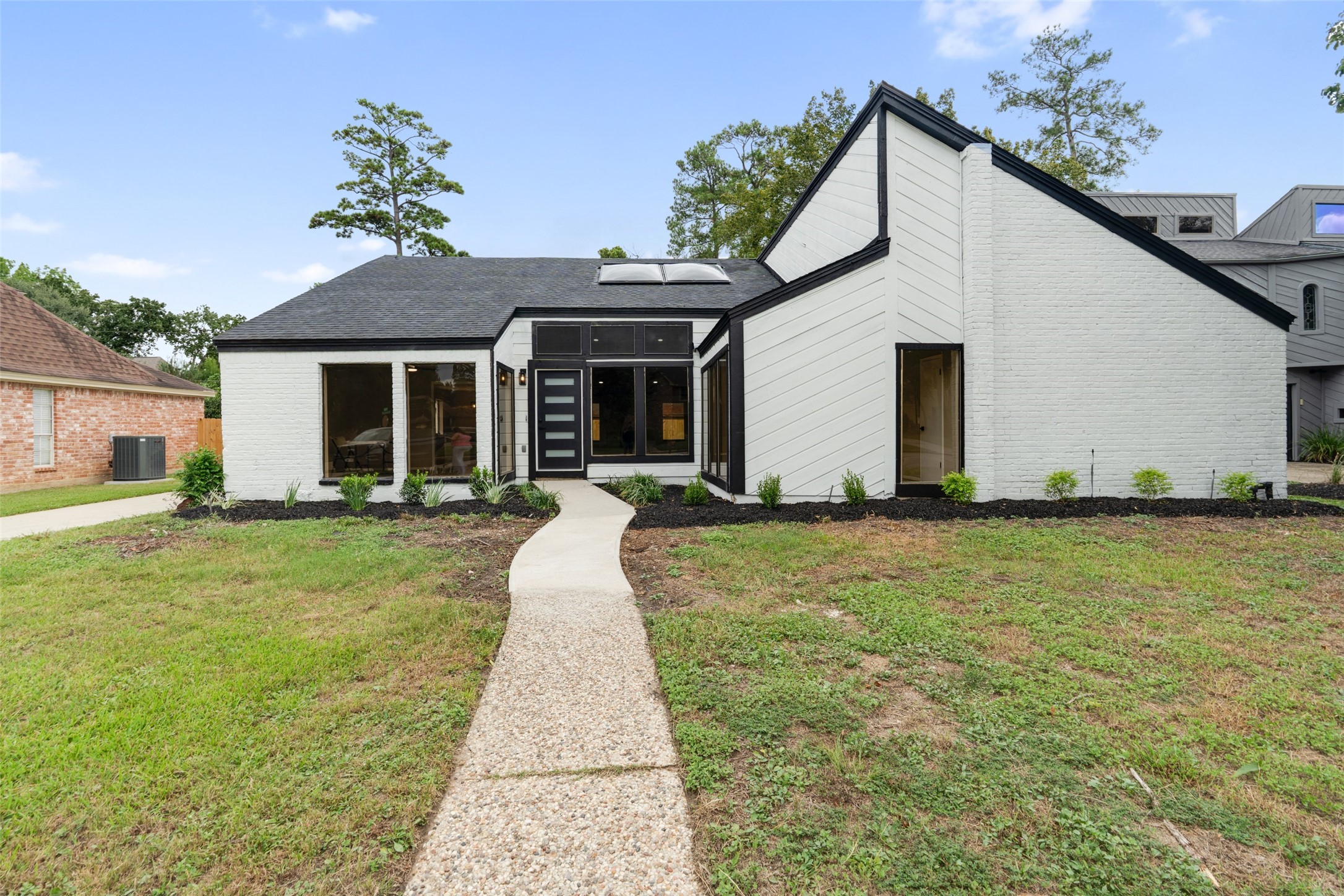 15626 Ripplewind Ln
