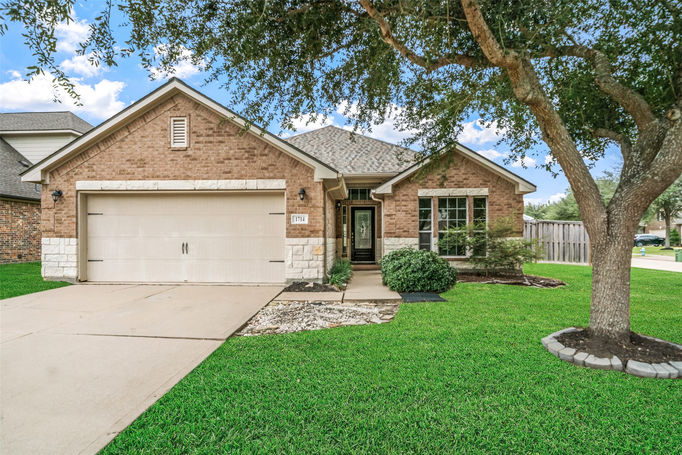 1714 Brighton Brook Lane