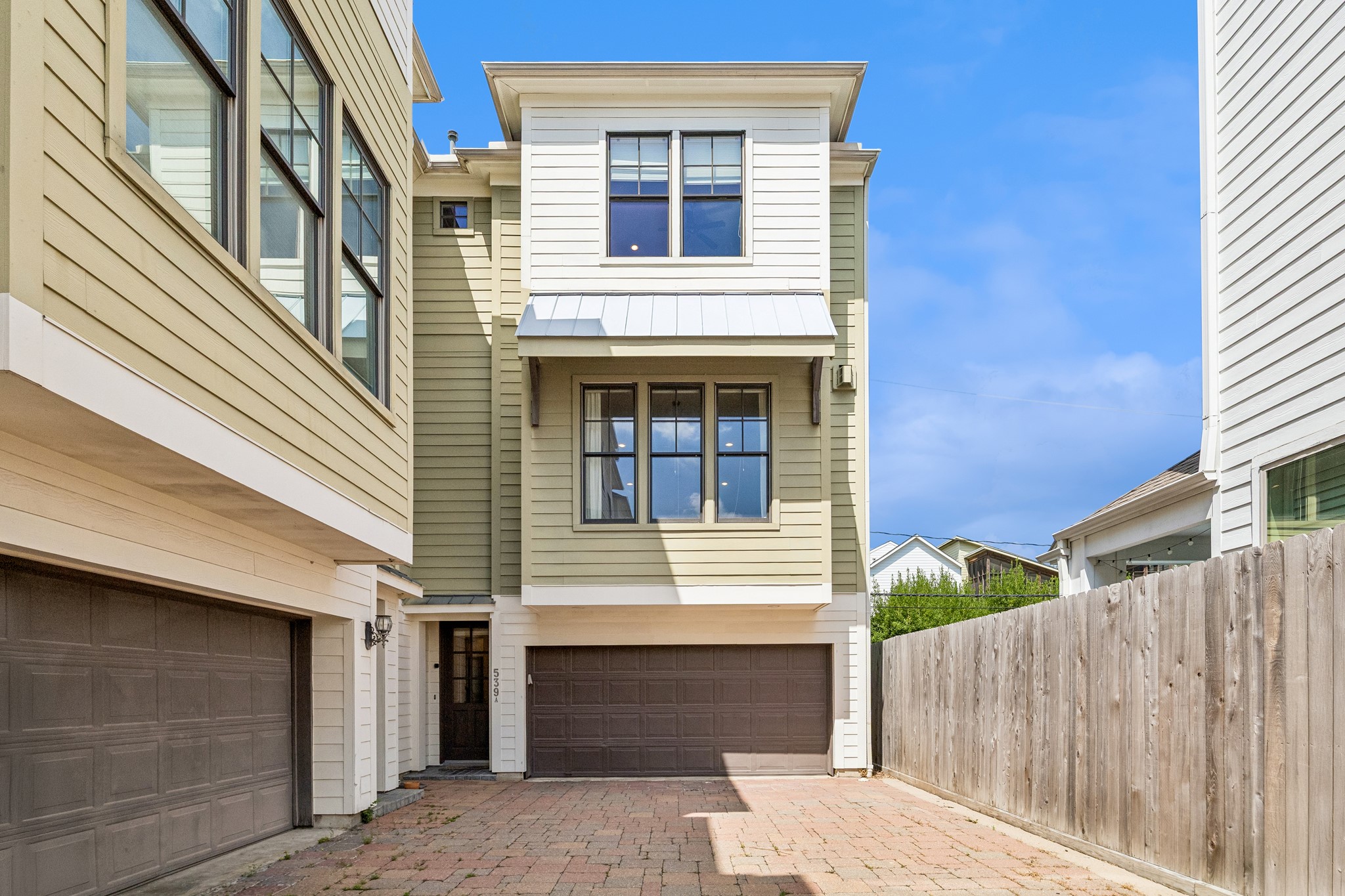 539 W 25th Street