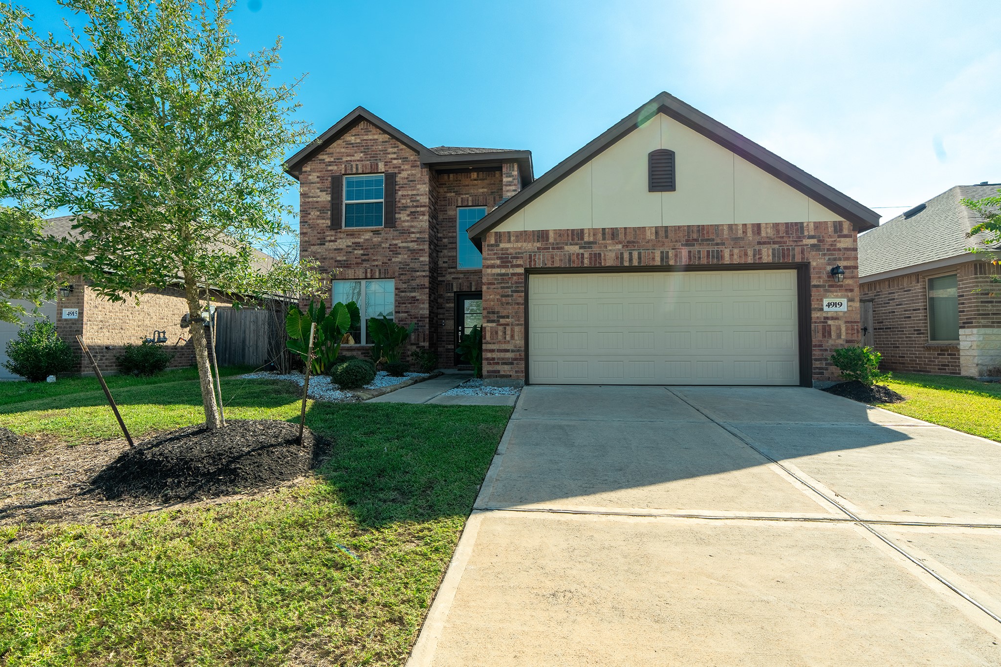4919 Lenox Grove Lane