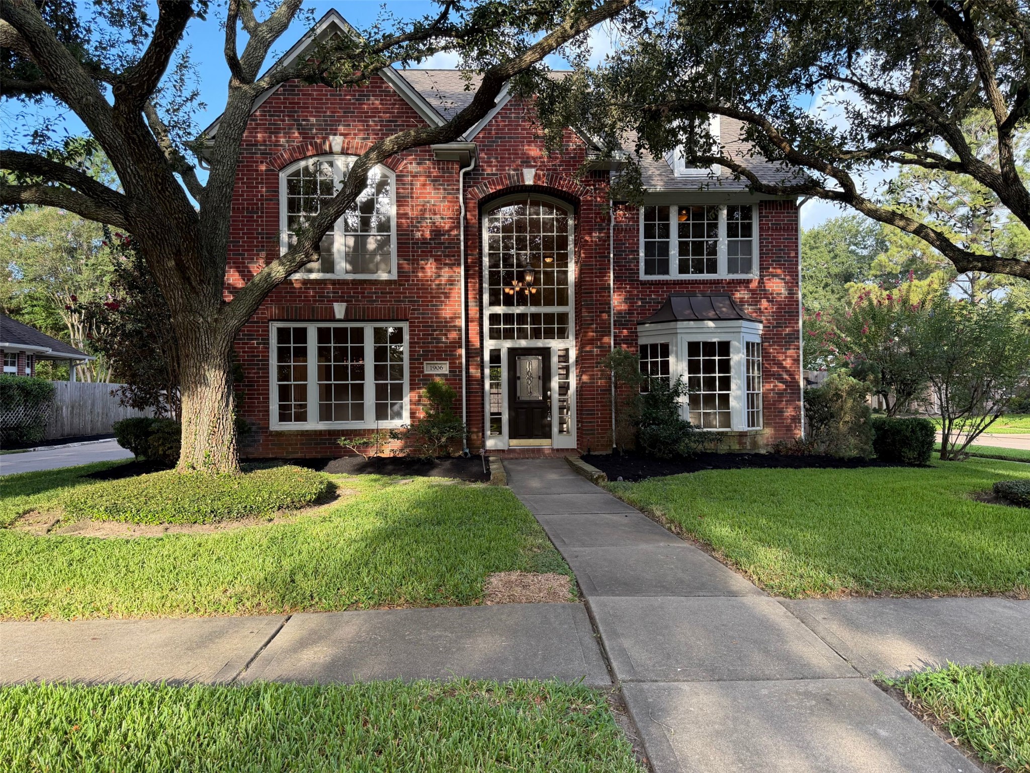 1906 Garden Terrace Drive