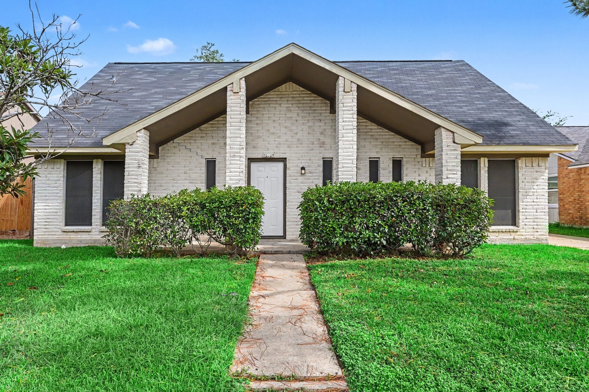 6839 Blue Ridge Drive