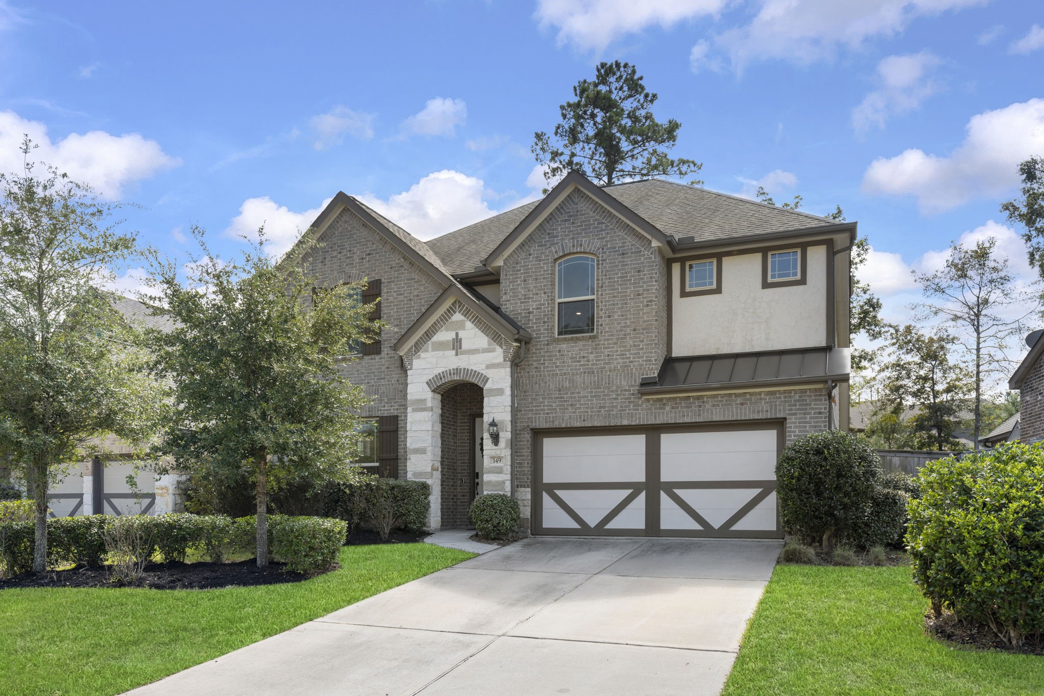 149 Bluebell Woods Way