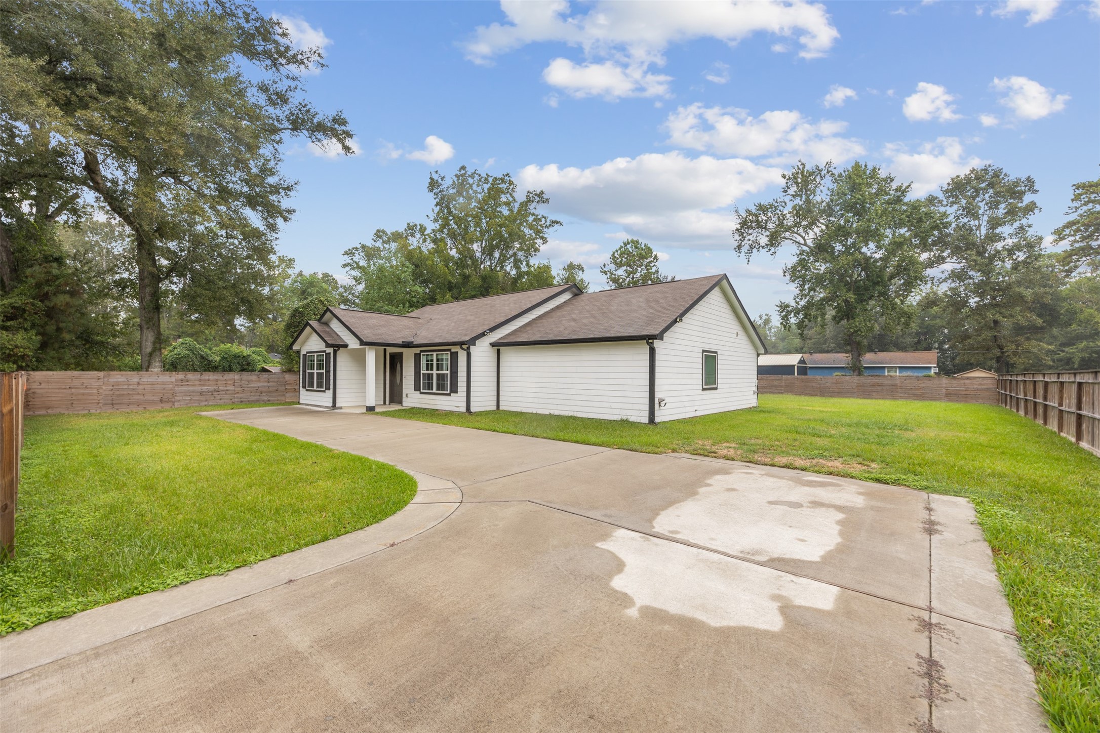 714 Little Doe Drive
