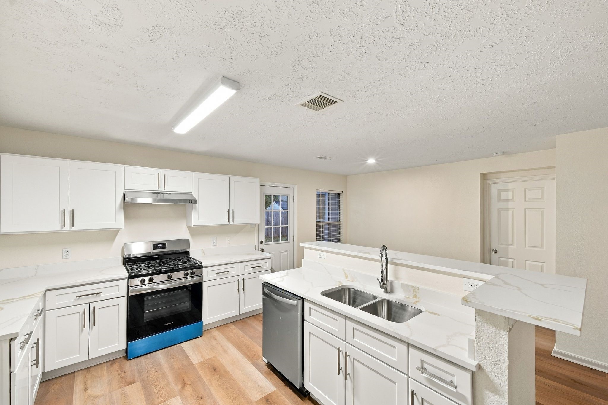 15334 Harris Canyon Lane