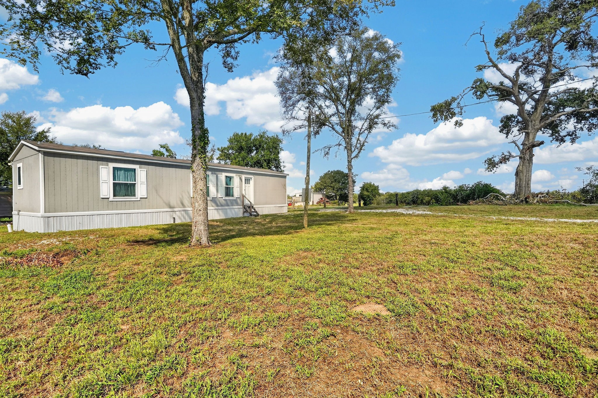 9998 County Road 413