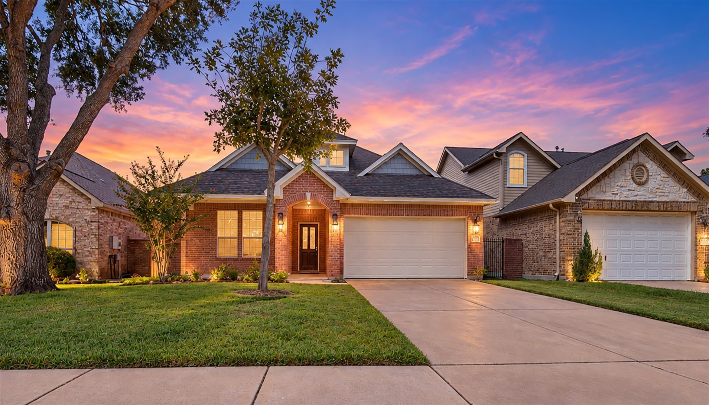1214 Sand Pines