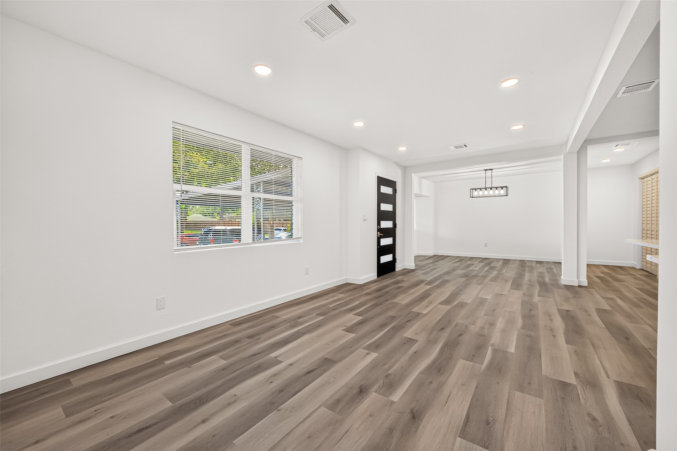 3107 Sunnydale Drive