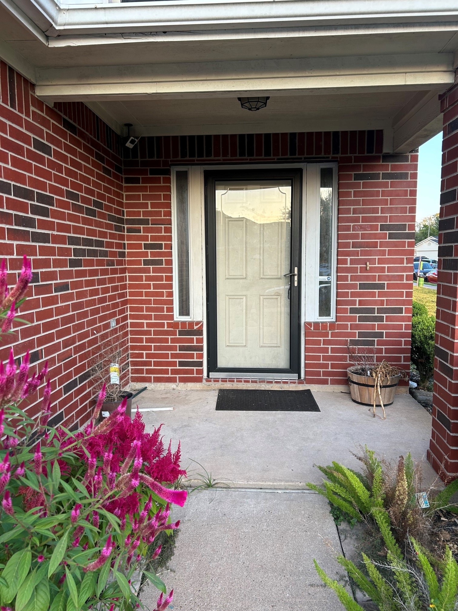 Listing photo 3