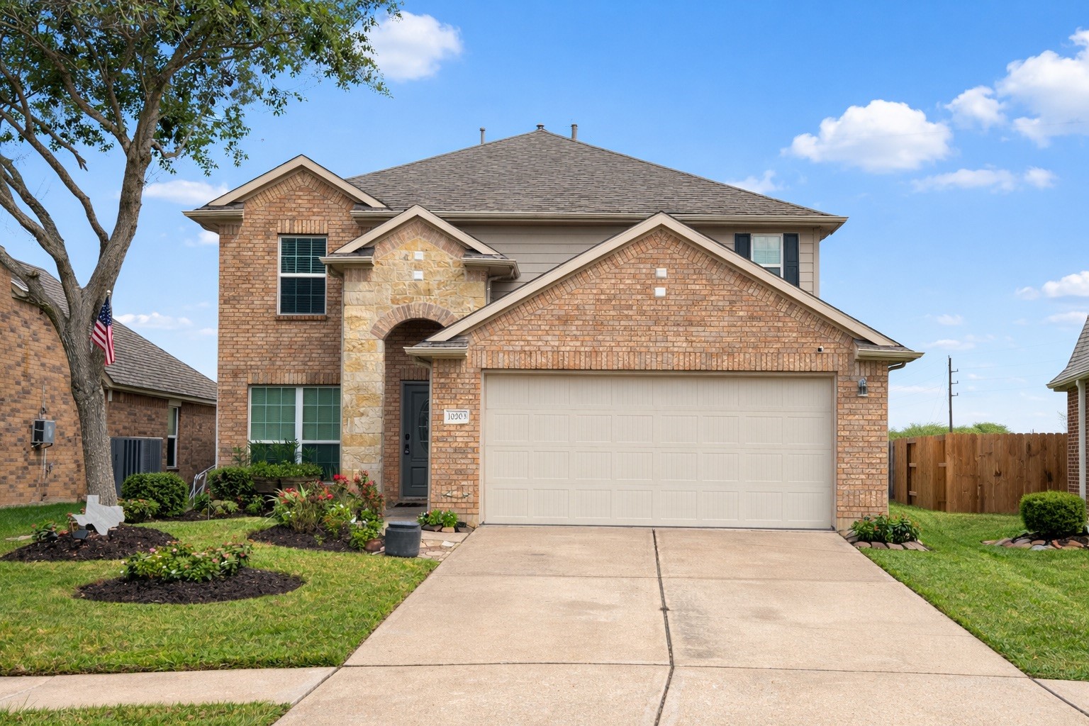 10203 Hidden Creek Falls Lane