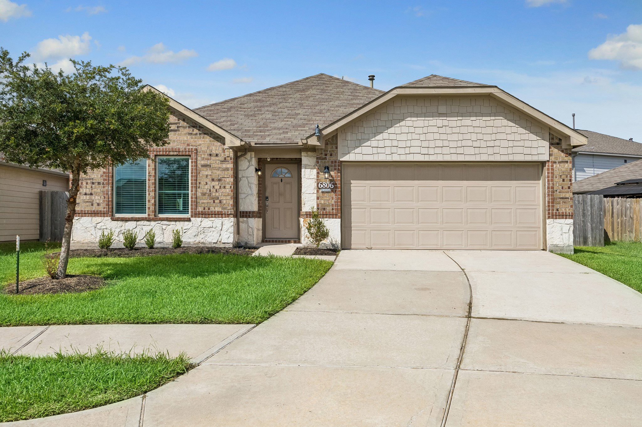 6806 Bardsdale Court