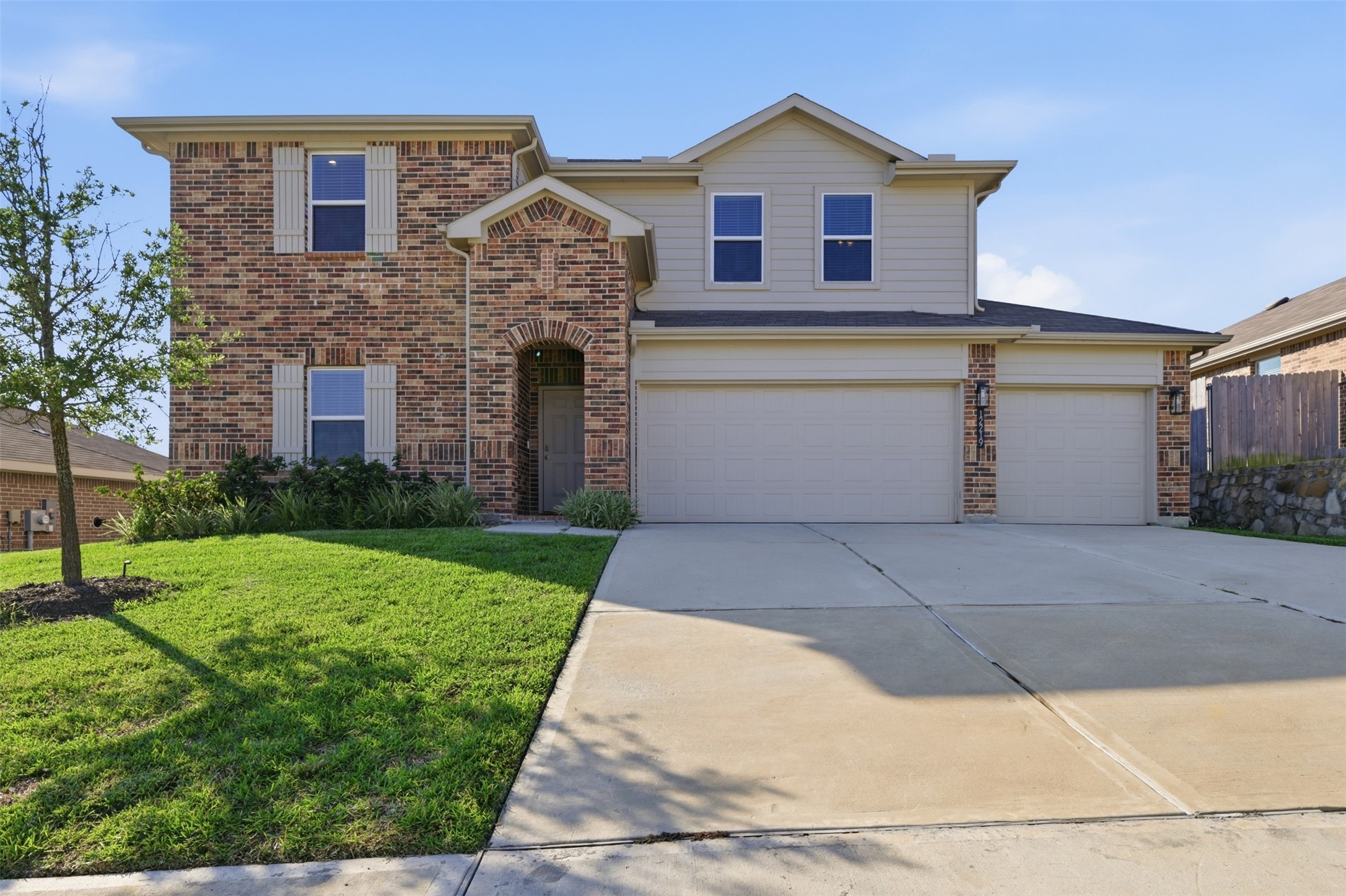 12219 Azur Springs Court