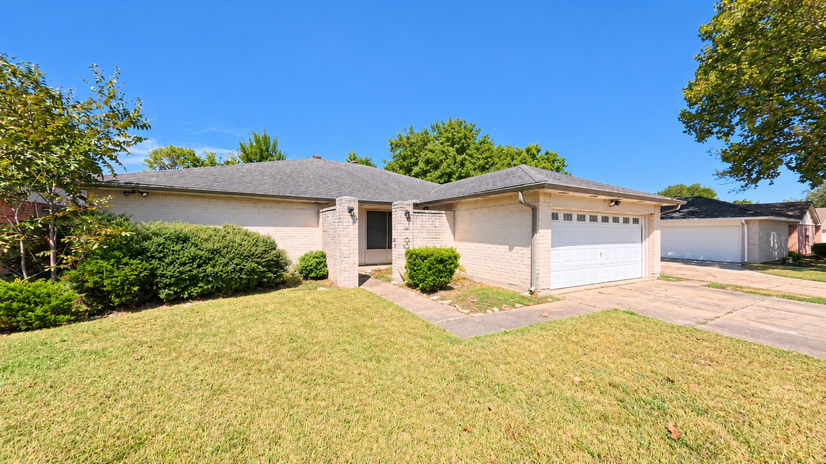 10007 Shell Rock Road
