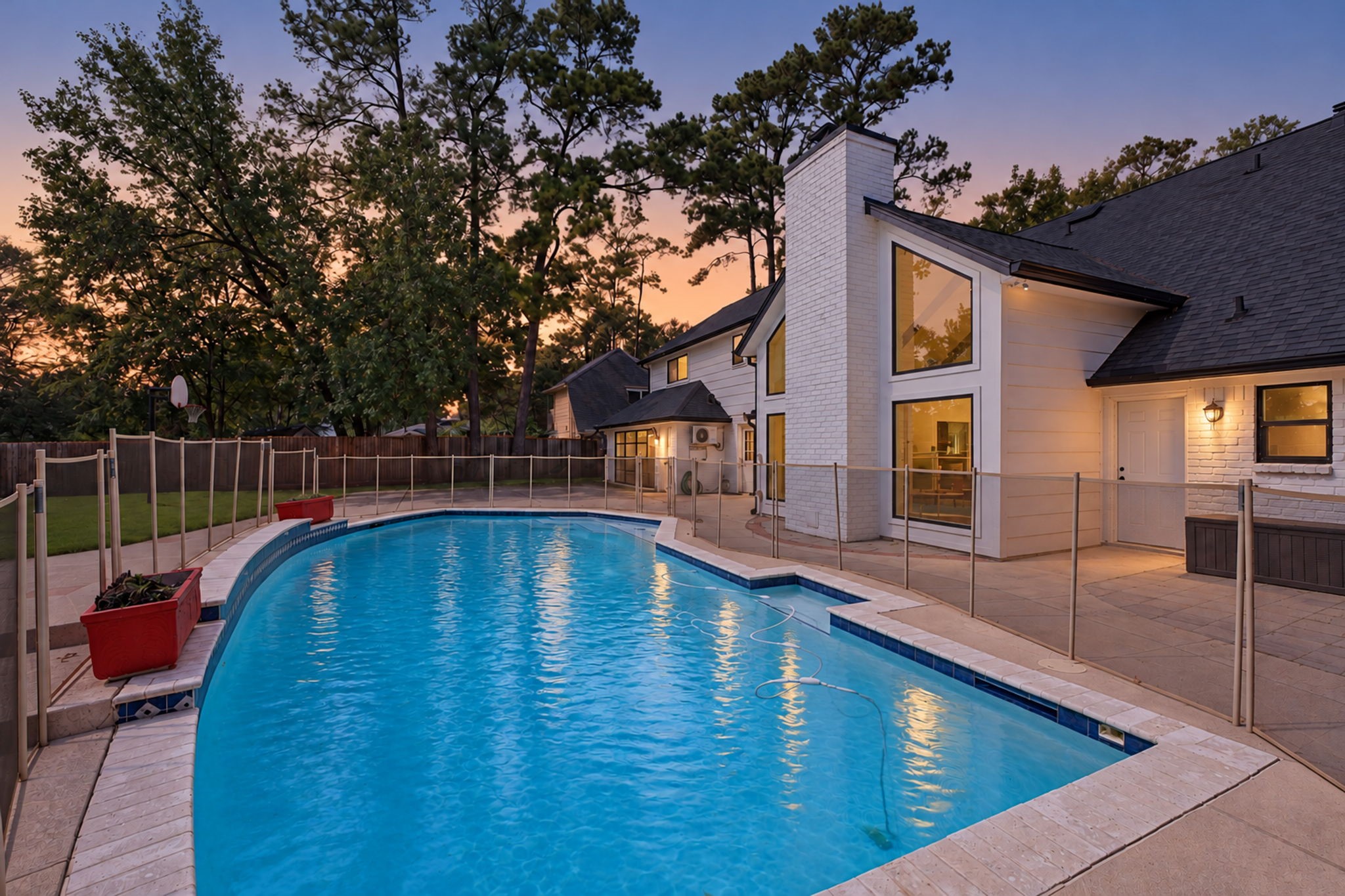 5911 Sandypine Court