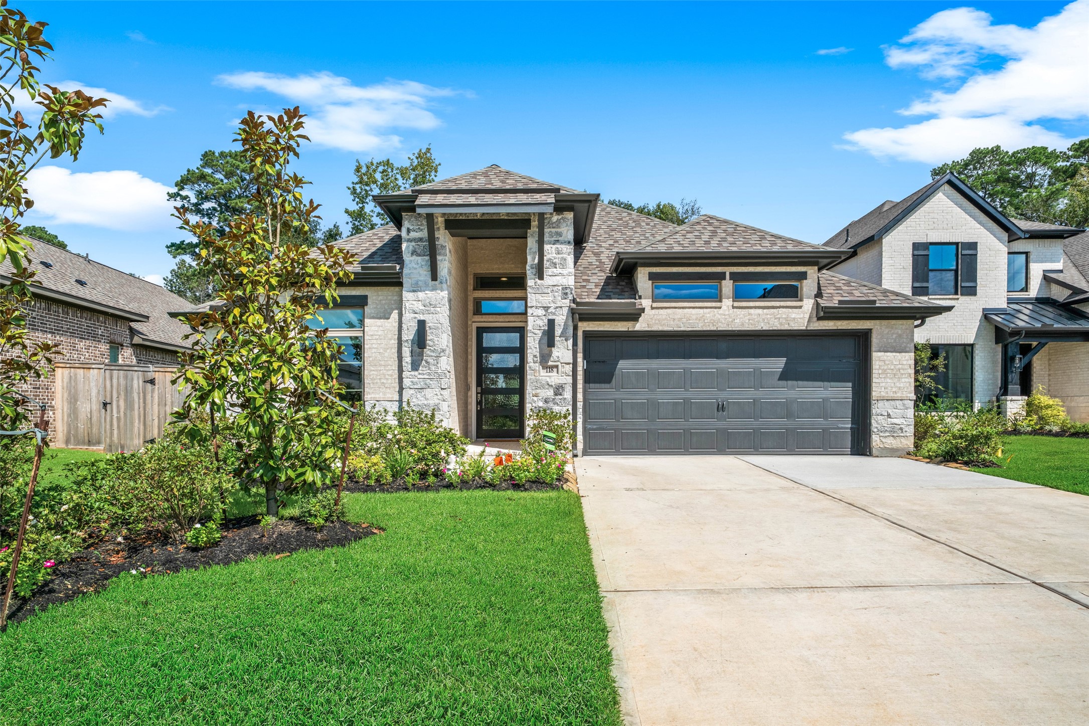 118 Sierra Stream Court
