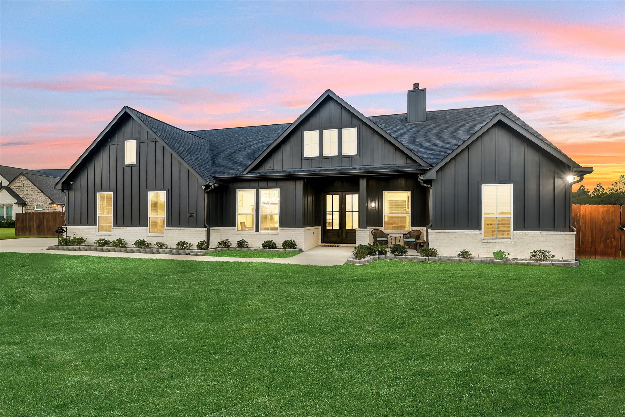 9726 Sweet Tea Lane