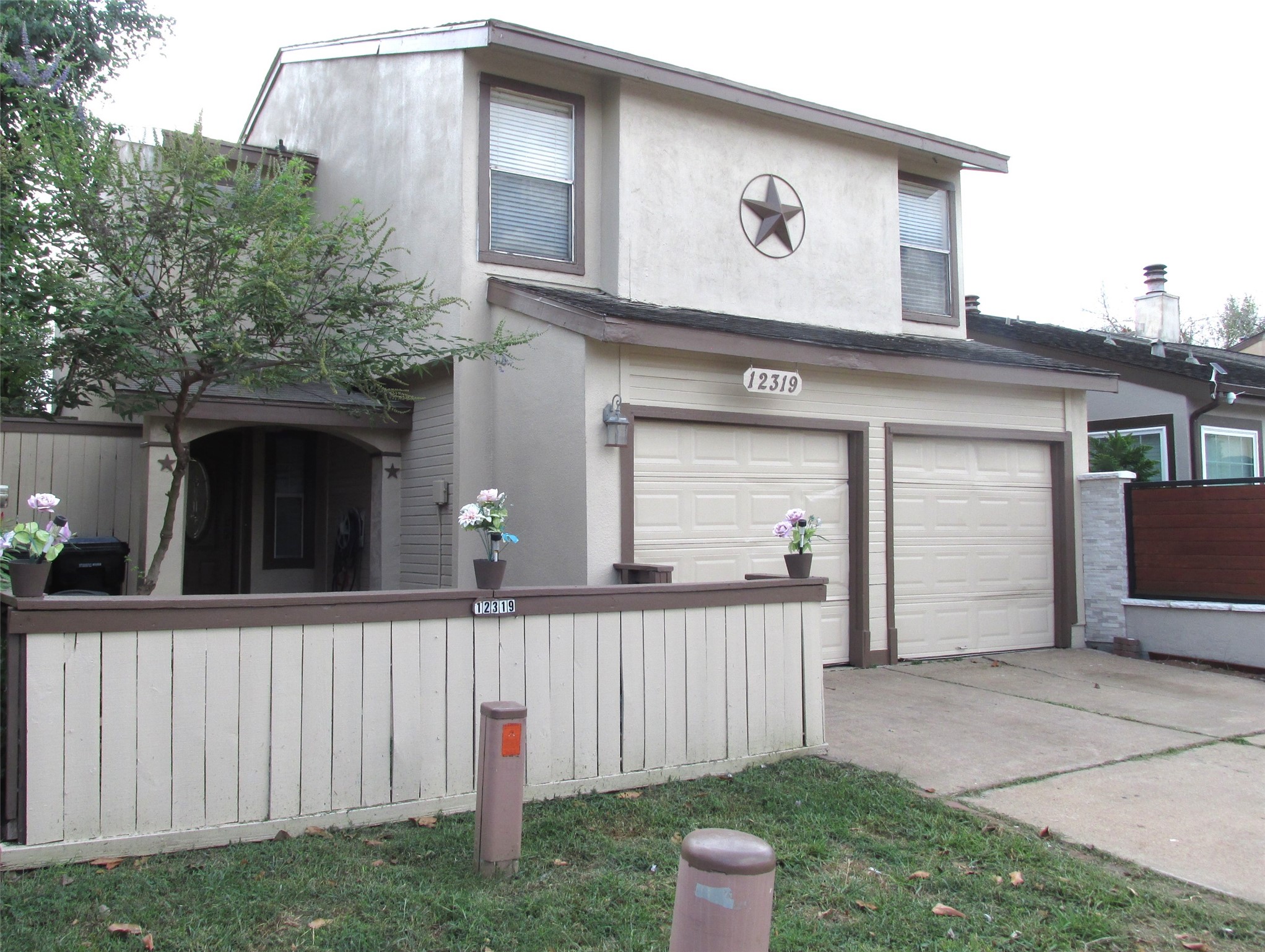 Listing photo 3