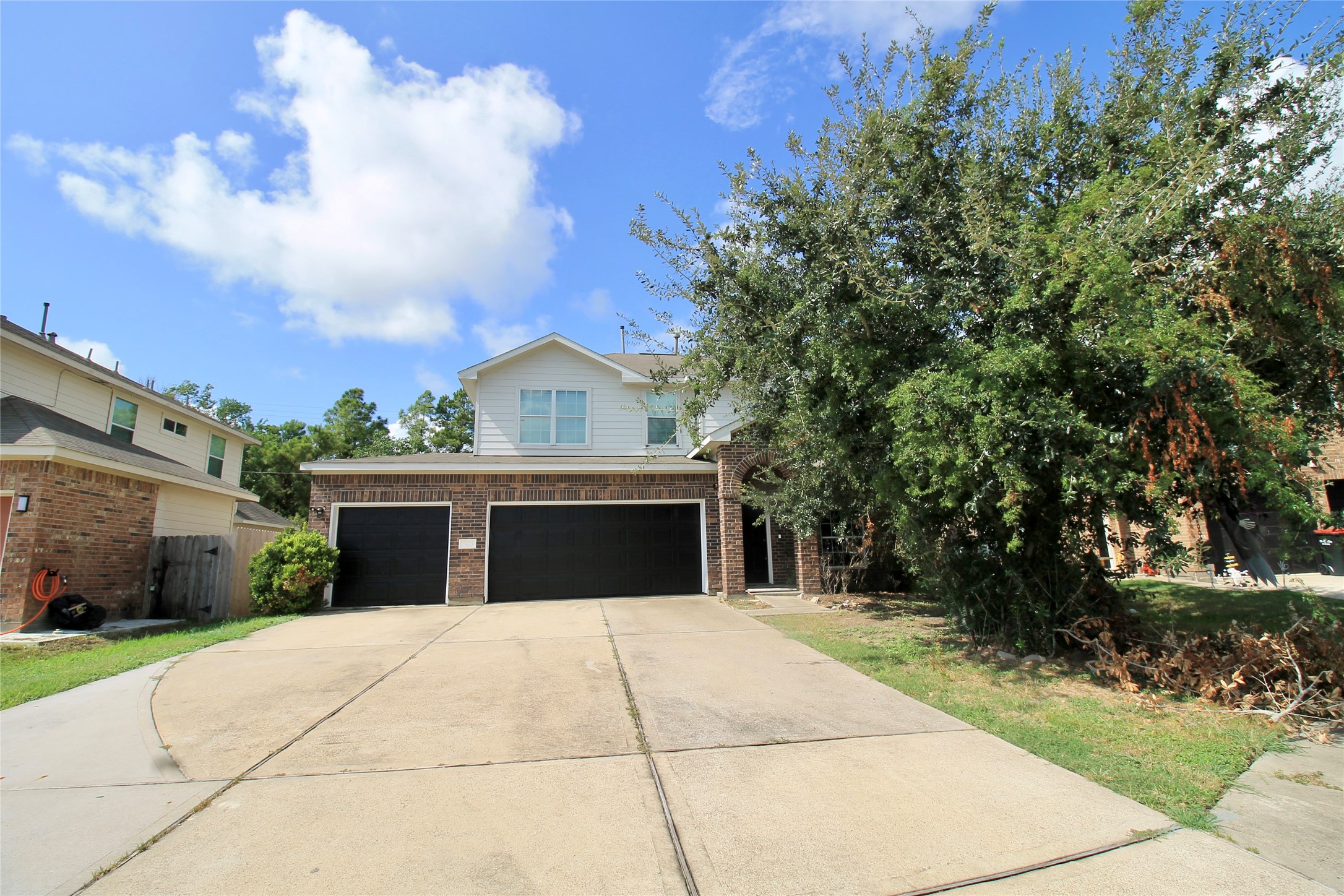 Listing photo 2