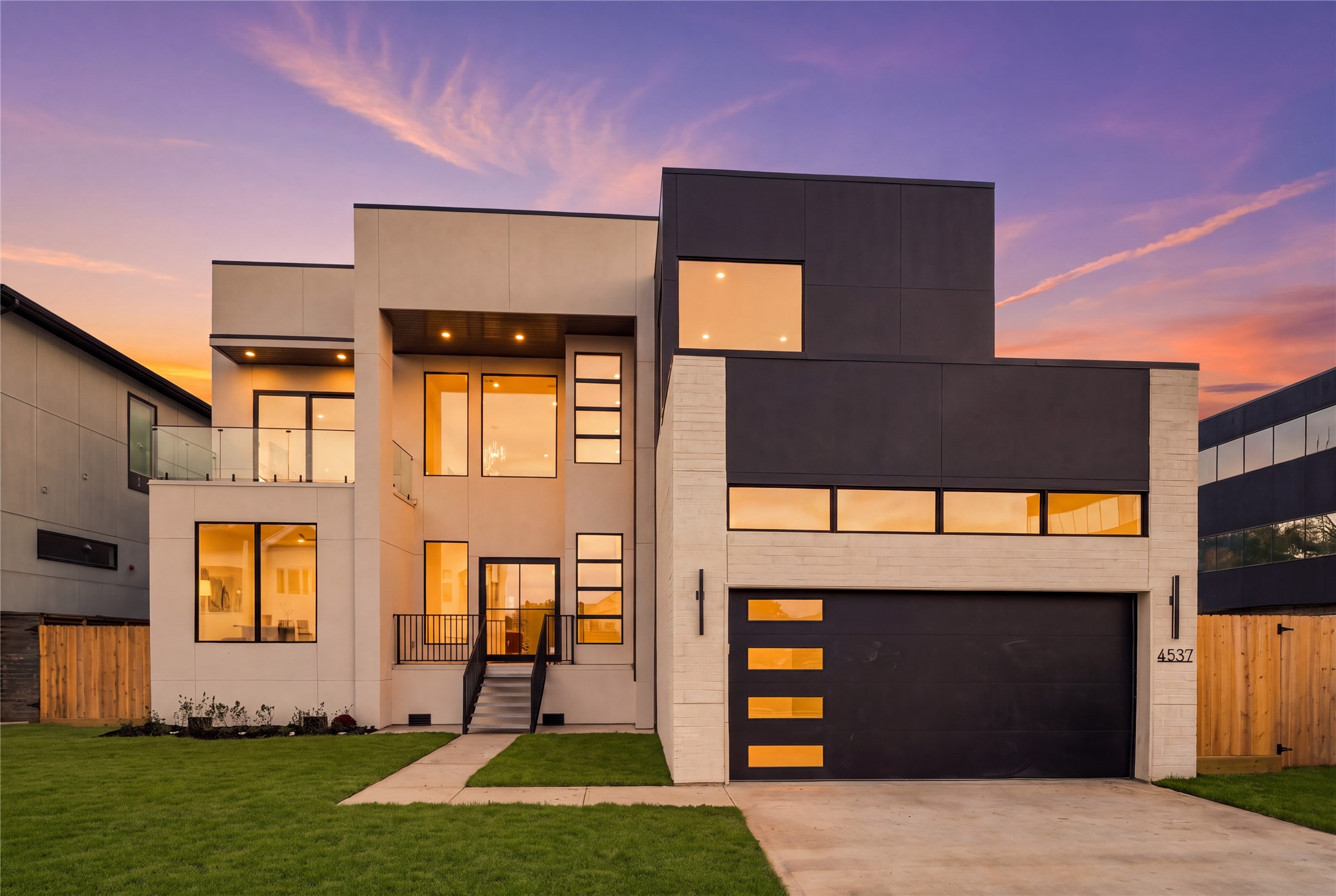 4537 Larch Lane