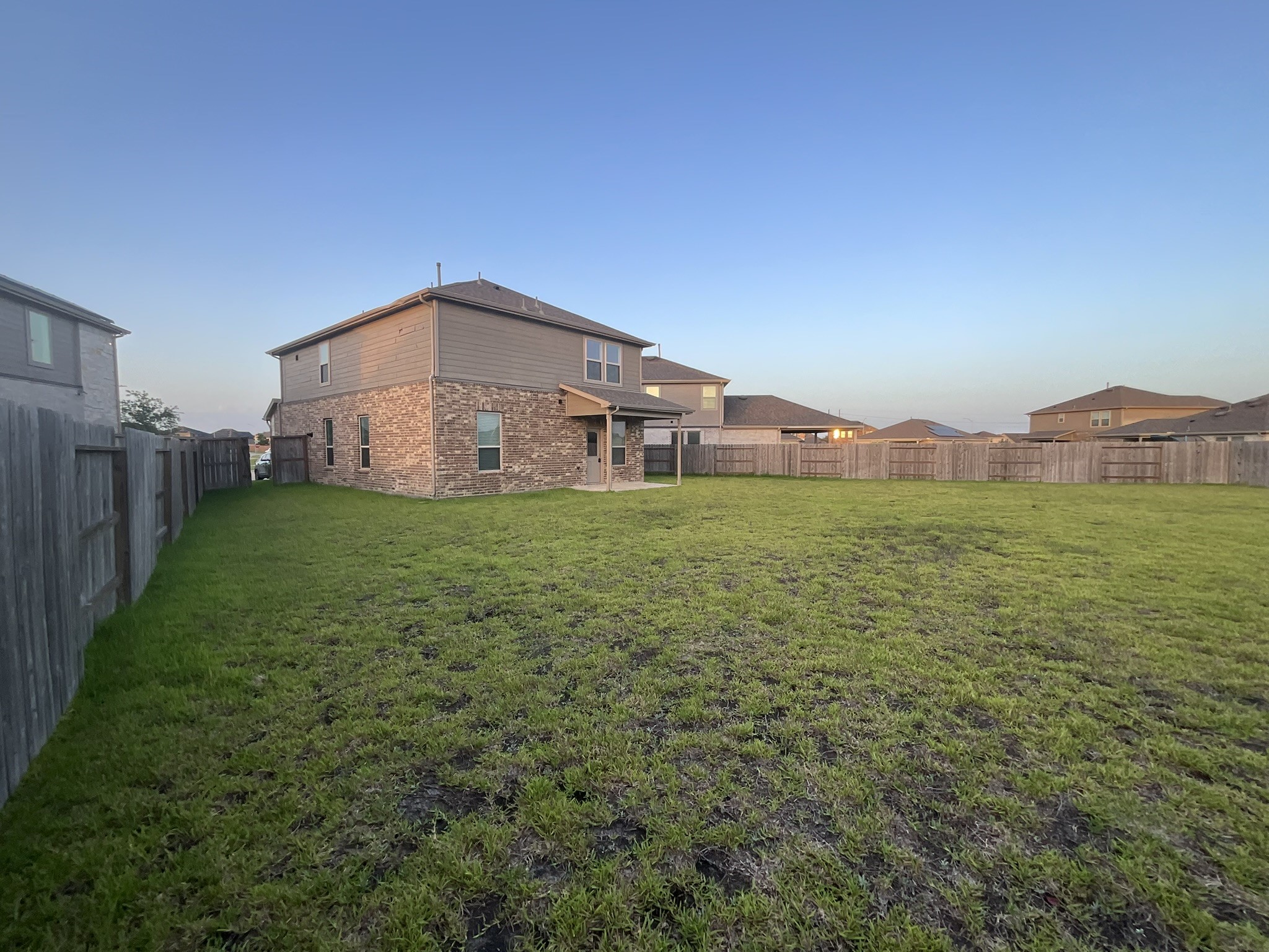 Listing photo 1
