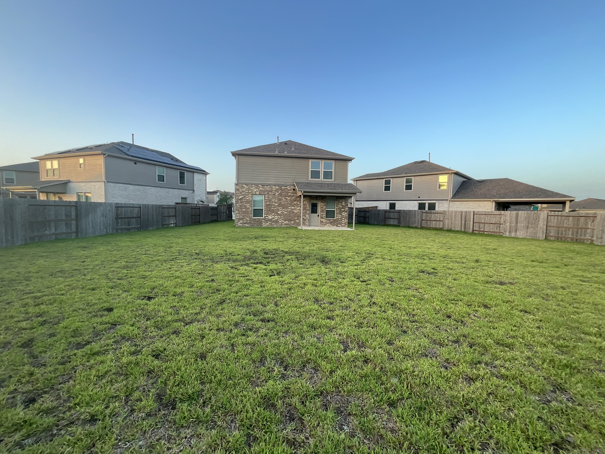 Listing photo 1