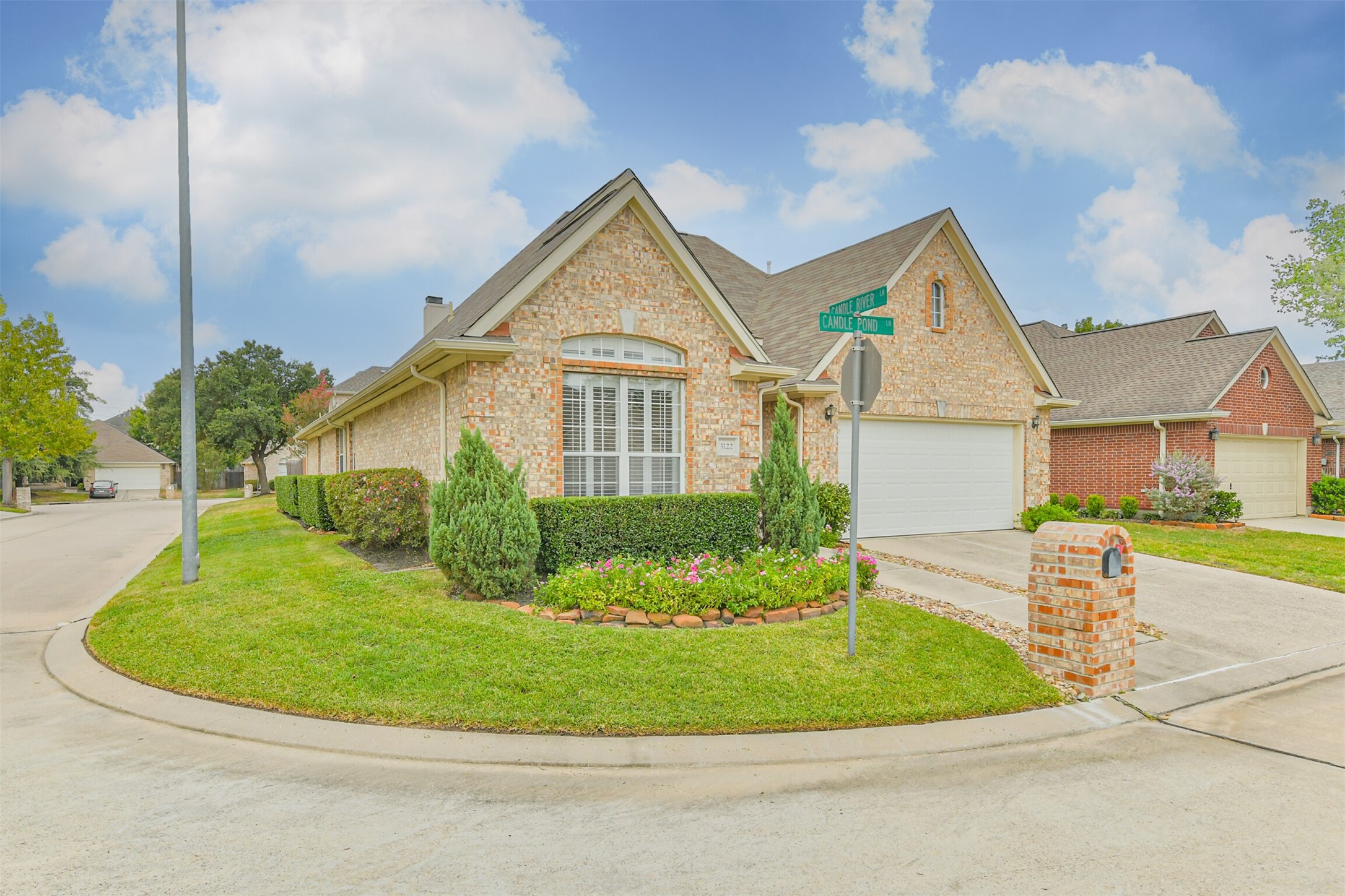 3122 Candle Pond Lane