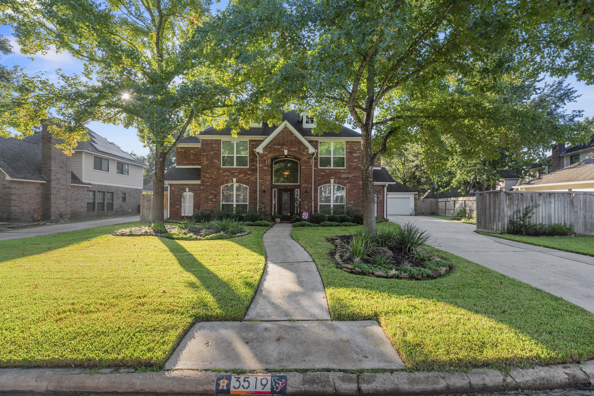 3519 Rolling Forest Drive
