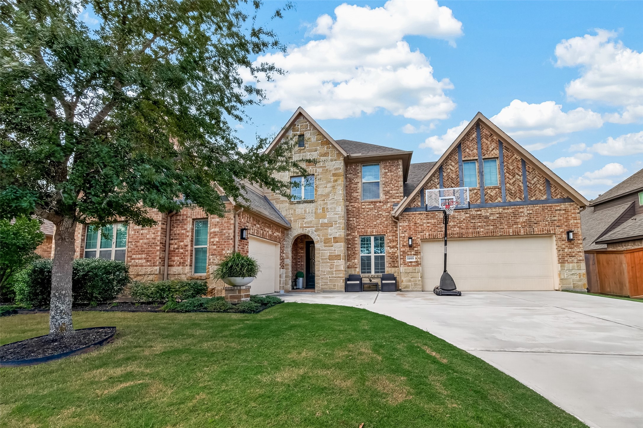 11003 Avery Arbor Lane