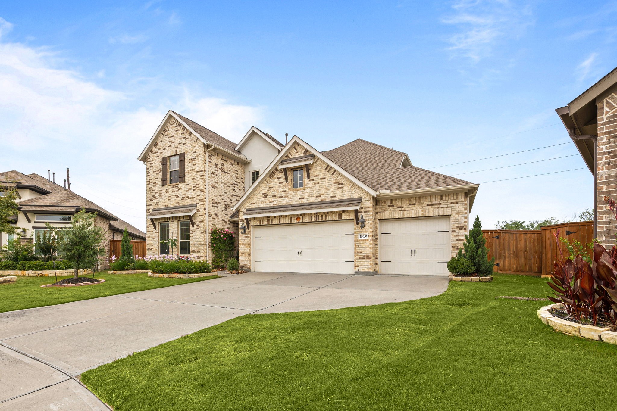 Listing photo 3