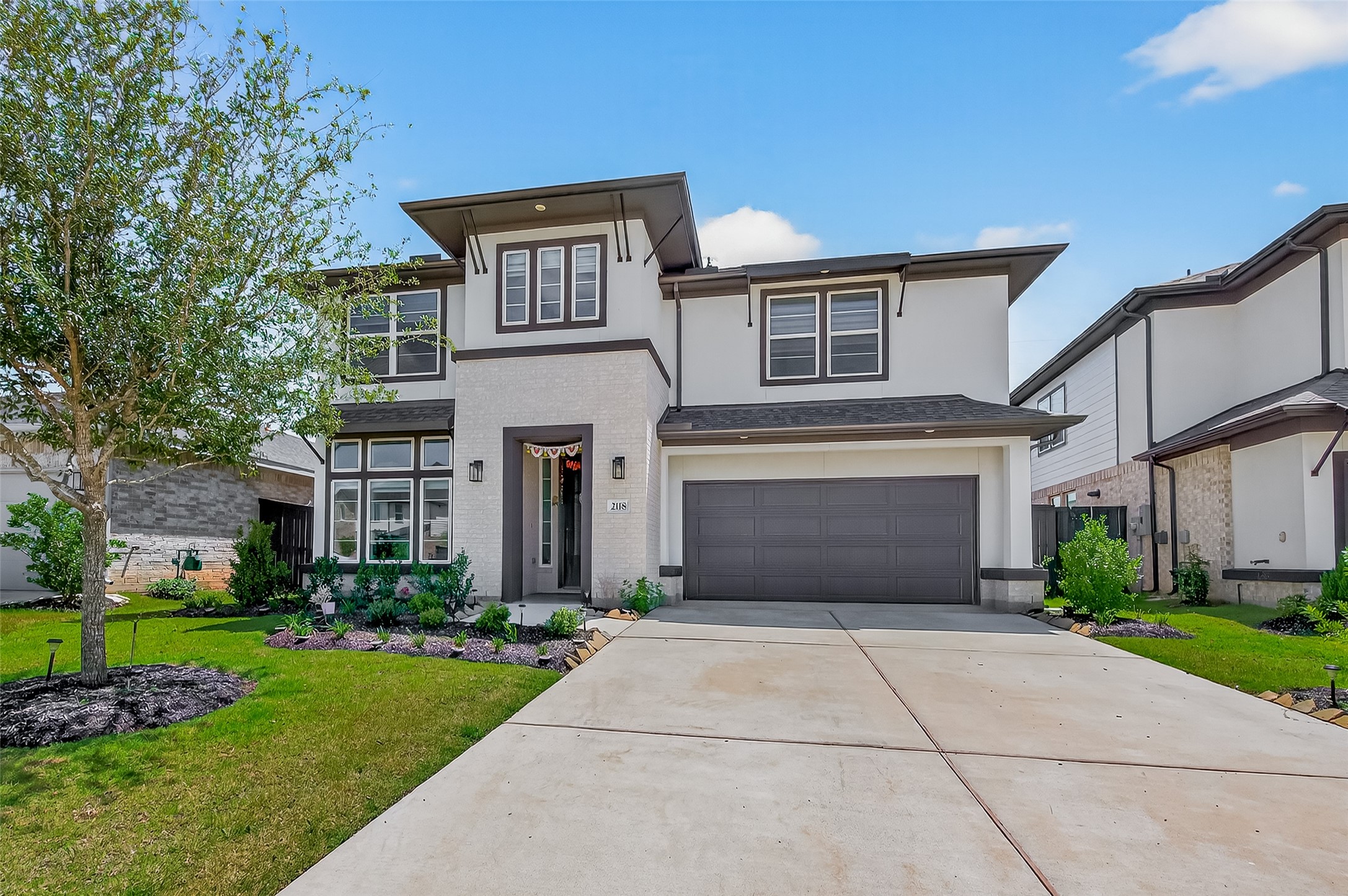 2118 Cool Greens Street
